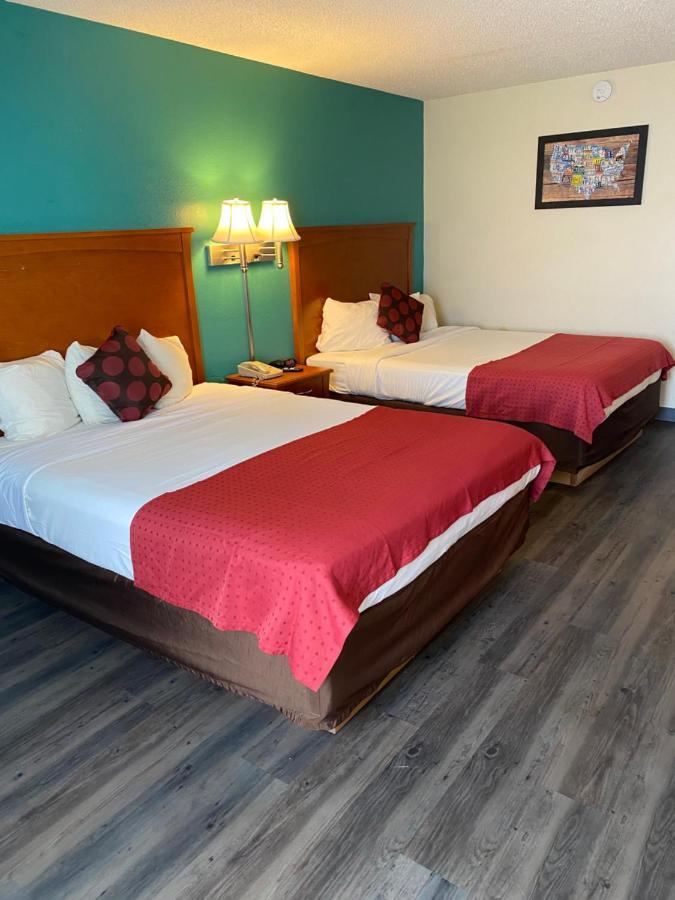Americas Best Value Inn Salina Extérieur photo