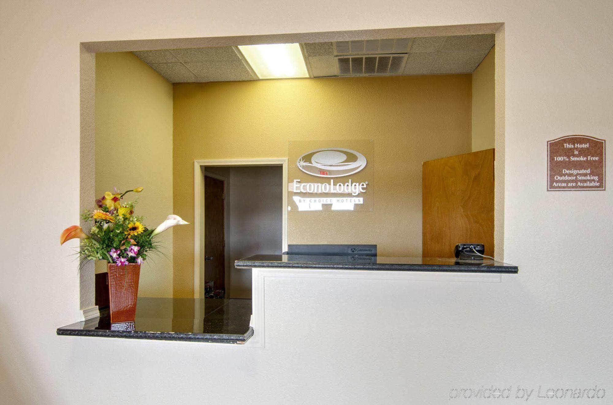 Americas Best Value Inn Salina Extérieur photo