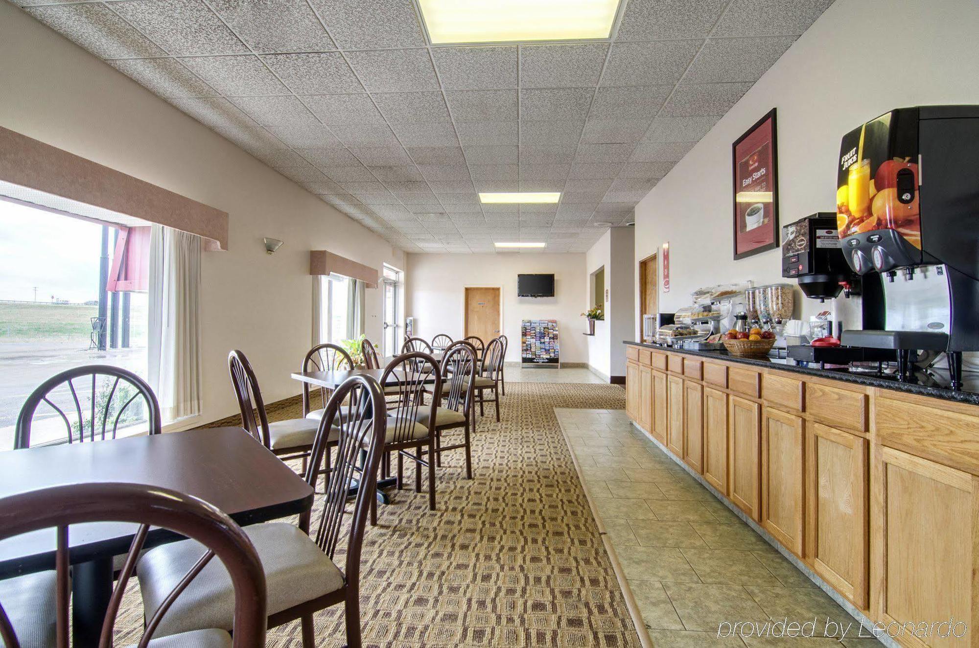 Americas Best Value Inn Salina Extérieur photo